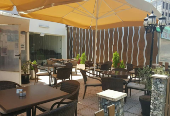 Pissouri-Bay-cafe_